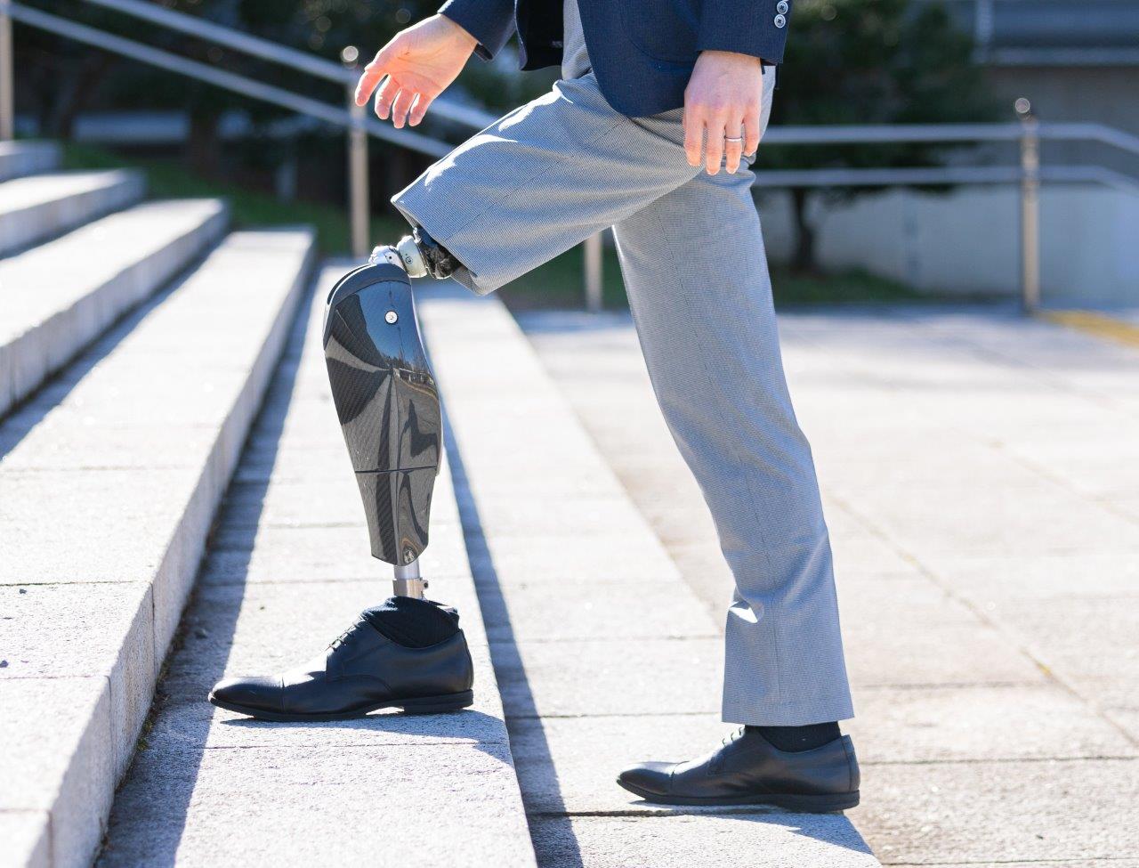 Bio Leg, robotic prosthetic knee